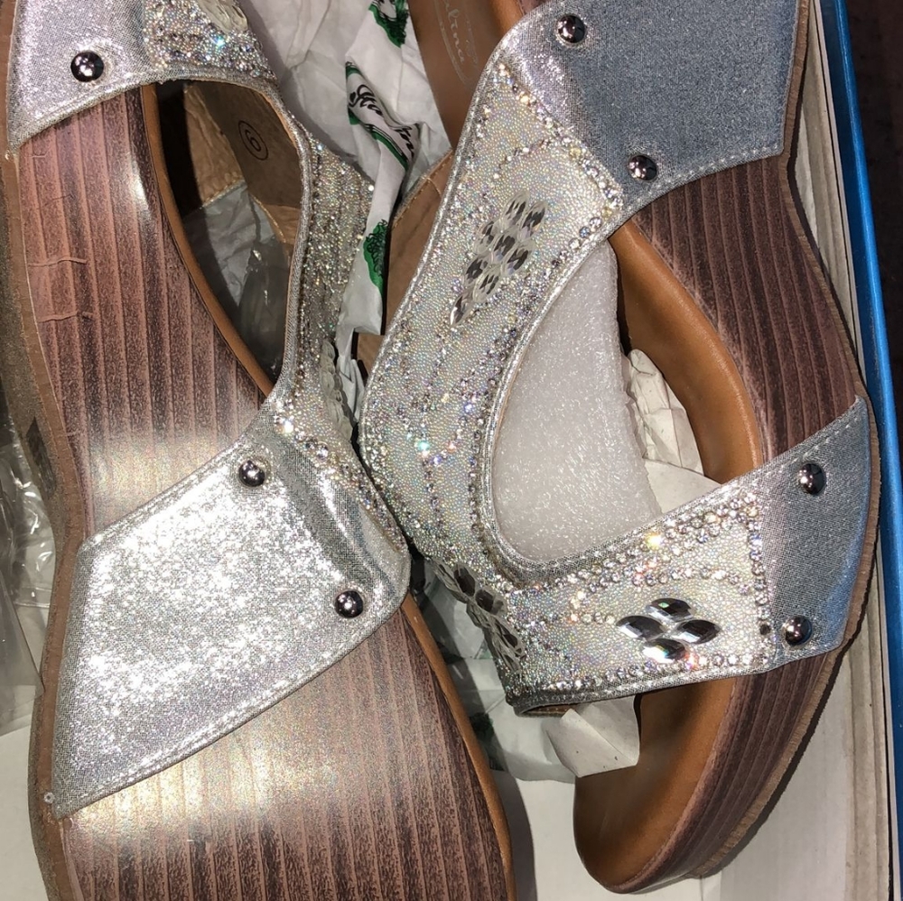 Wedges - Picture 2 of 2